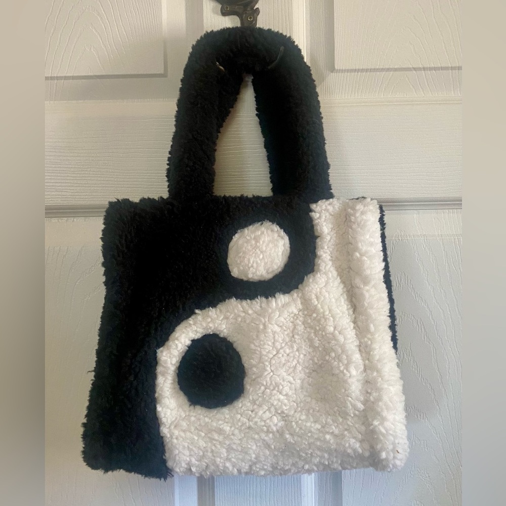 Sherpa Yin Yang handbag